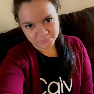 Meet your Posher, Noemi